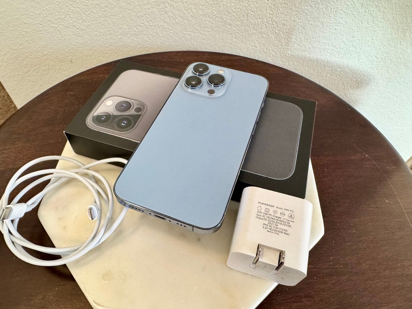 *UNLOCKED* APPLE IPHONE 13 PRO 128GB SIERRA BLUE 2M77