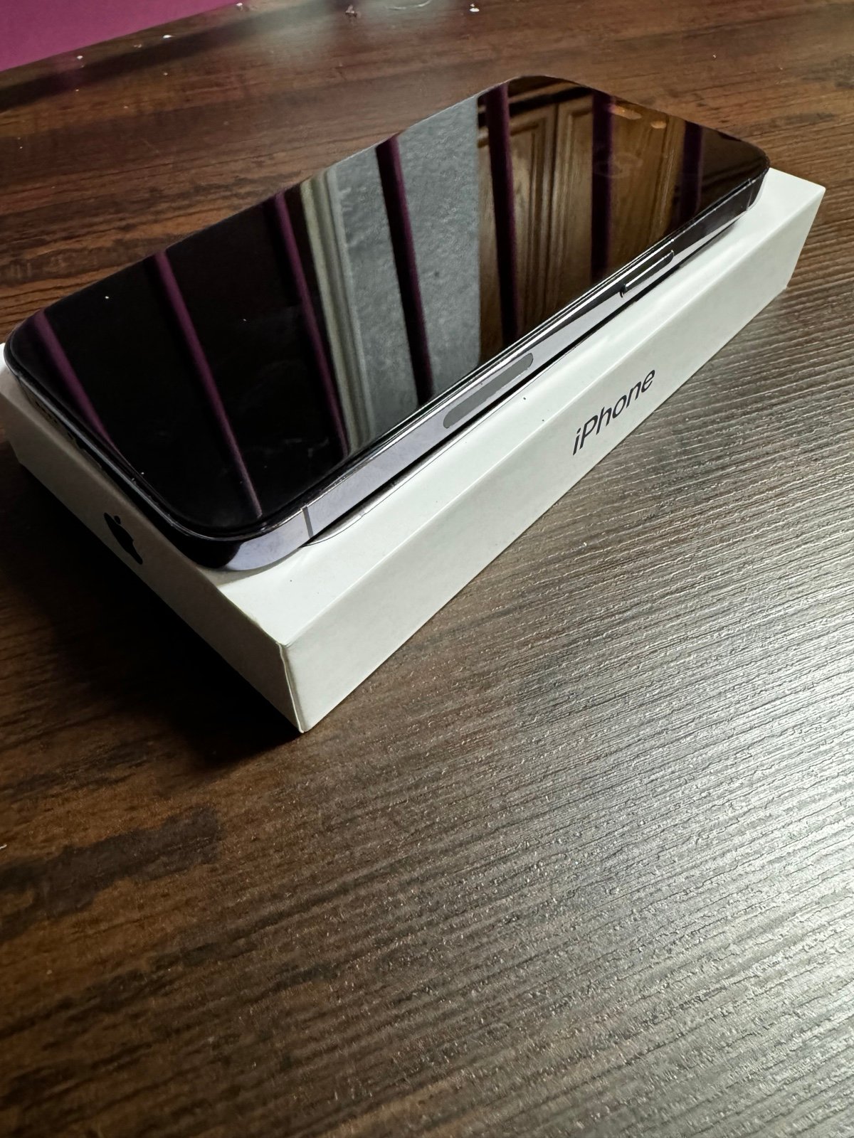 Unlocked Apple iPhone 14 Pro Max 128 GB in Deep Purple 8P13