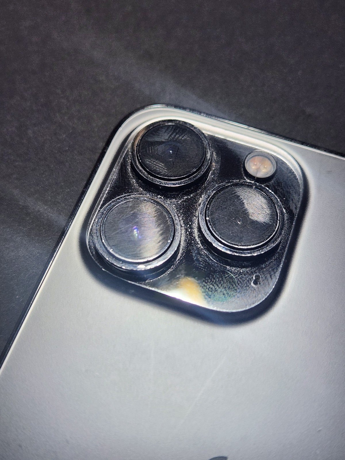 Apple iPhone 13 Pro Max 128 GB in Graphite for Unlocked 2G75