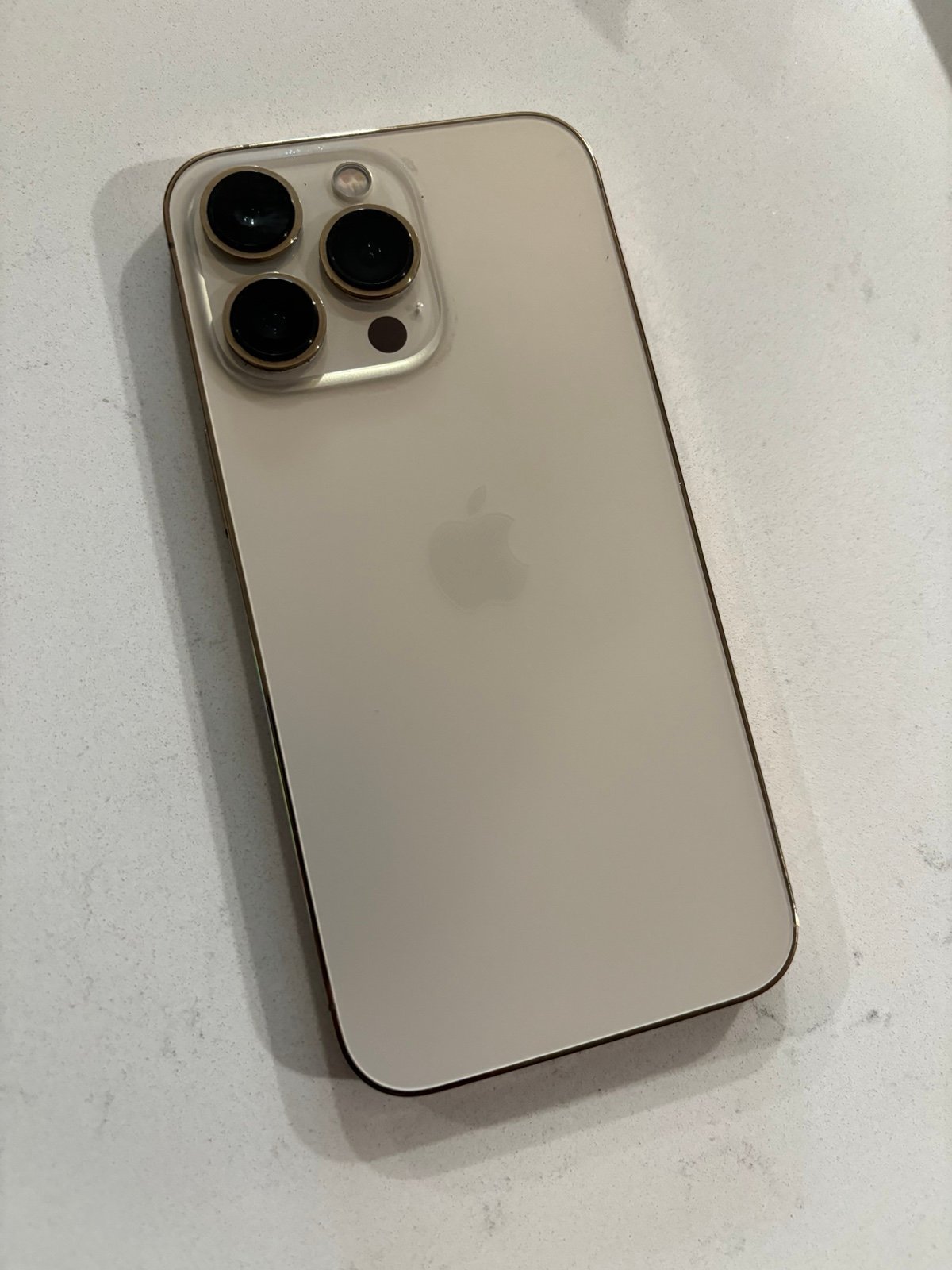 iPhone 13 Pro Unlocked 128 gig 5H28
