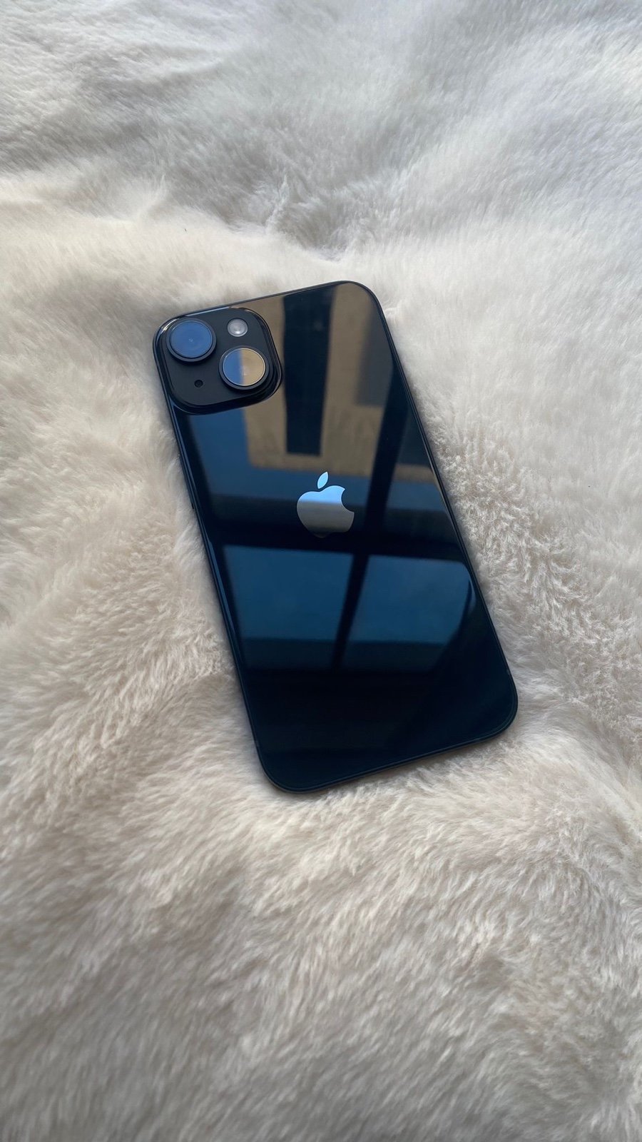 iPhone 14 128gb Midnight UNLOCKED 8G37