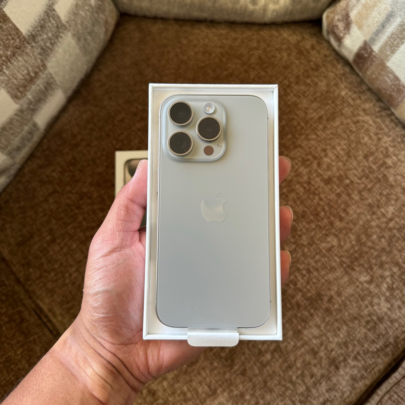 APPLE IPHONE 15 PRO 128 GB NATURAL TITANIUM 1X28