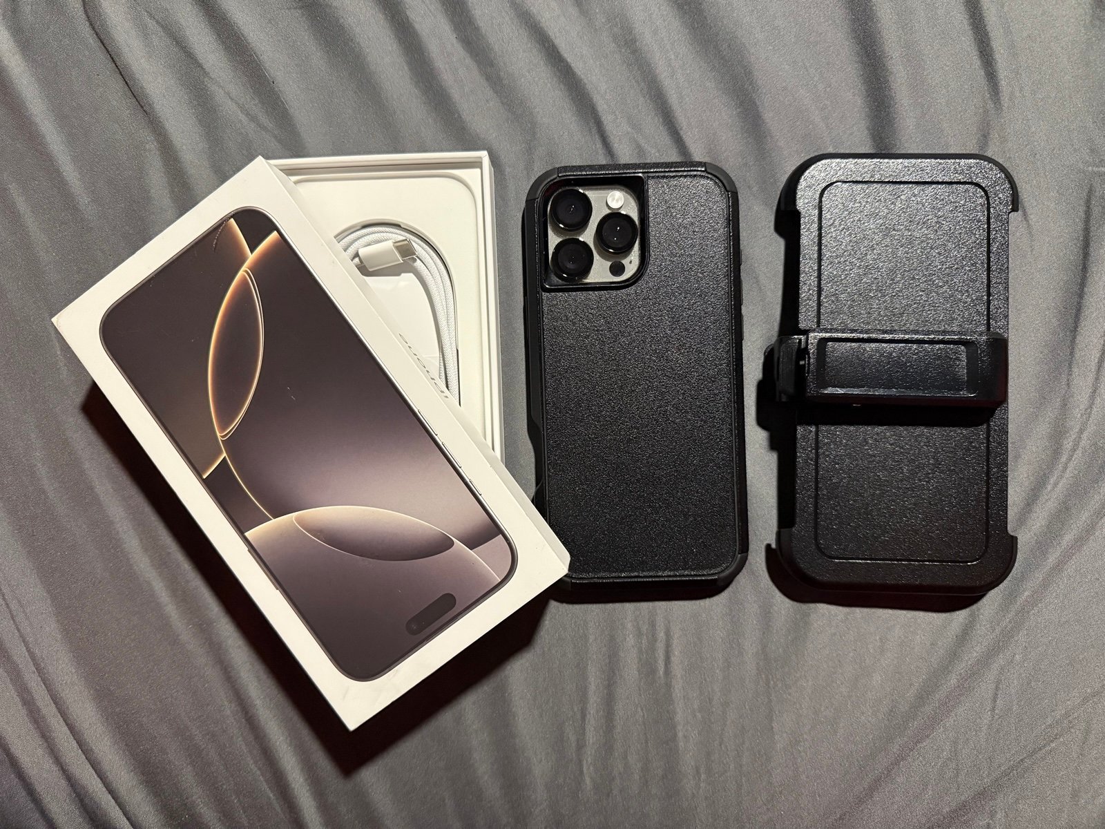 Apple iPhone 16 Pro Max 256GB Natural Titanium AT&T w/ Extras 2F61