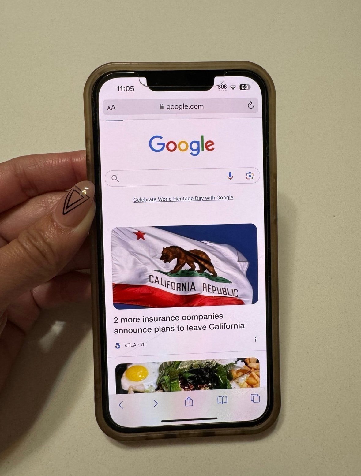 iPhone 13 Gold 128G 5Y39