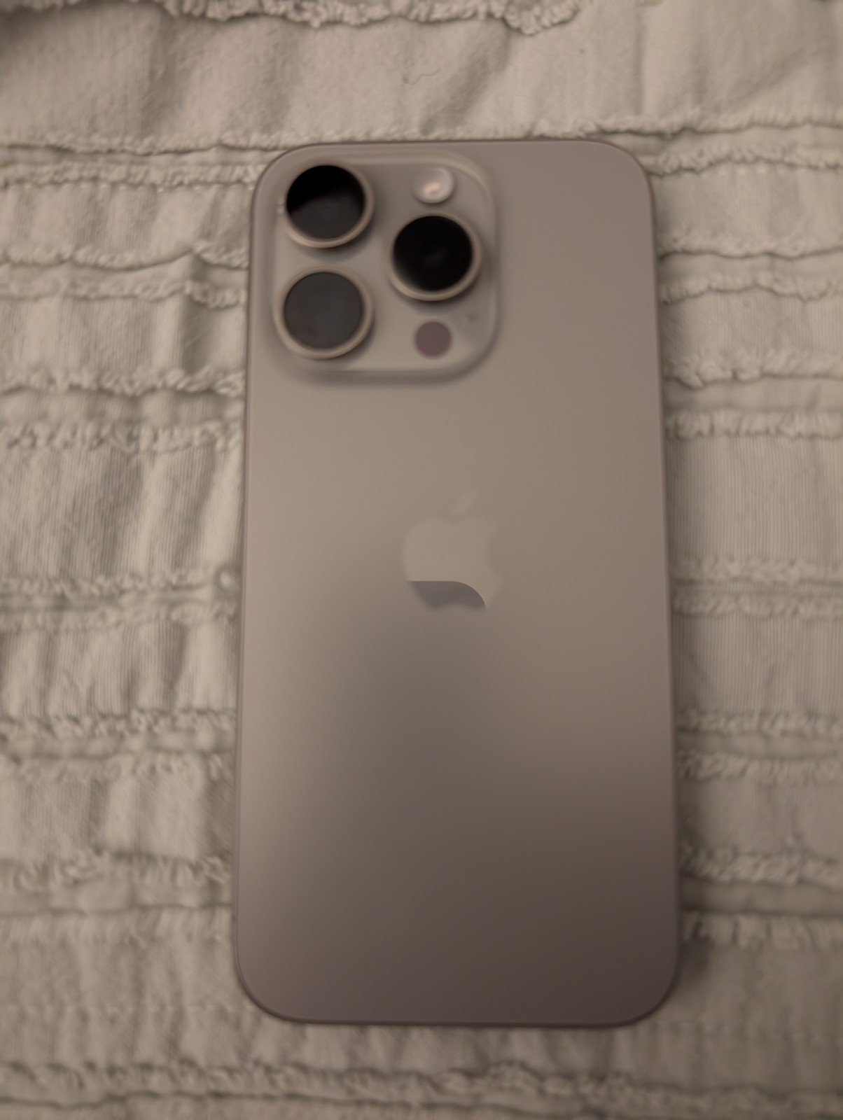 iPhone 15 Pro - 256GB - Natural Titanium 7V26