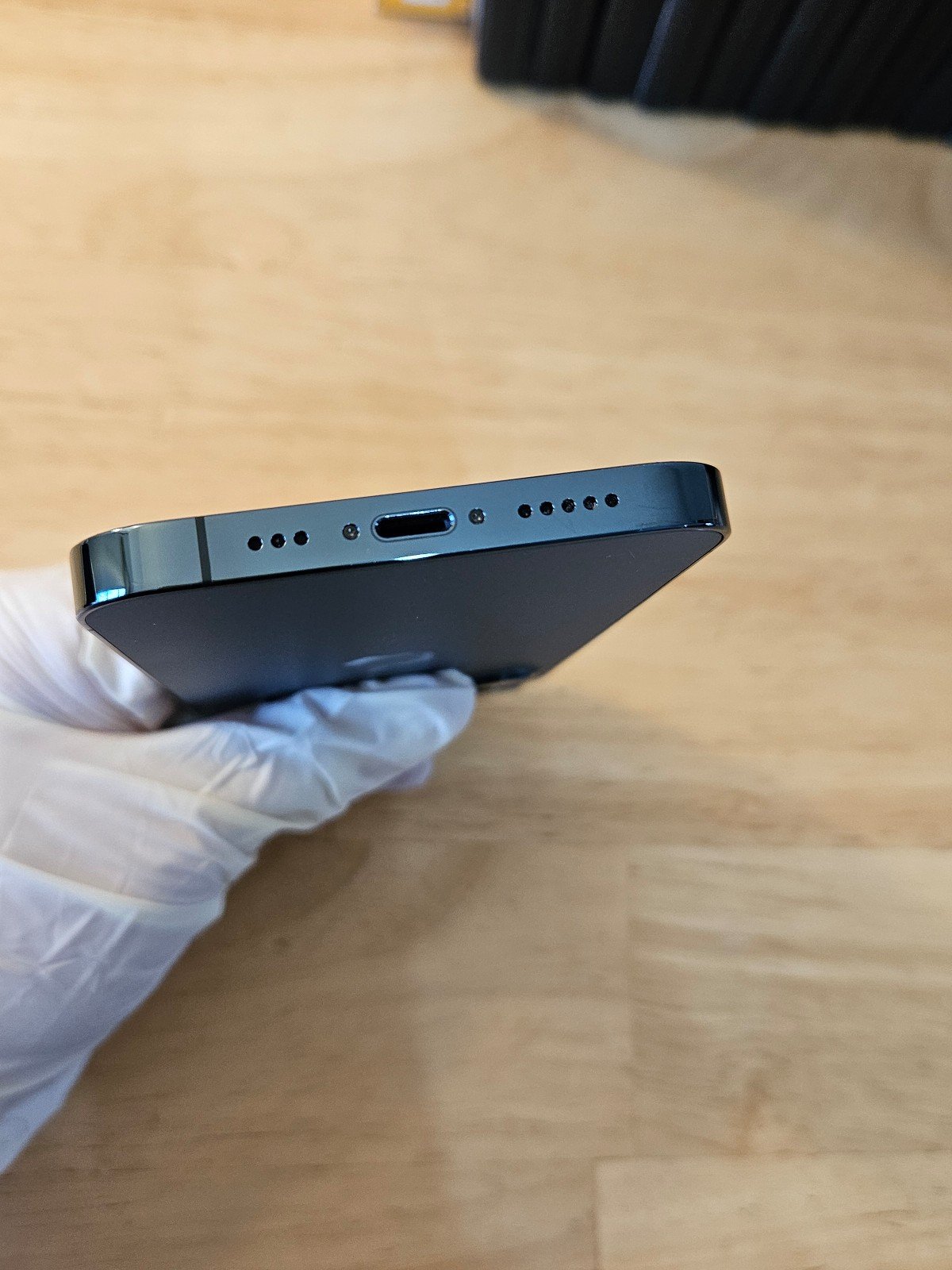 Apple iPhone 12 Pro 256 GB in Pacific Blue 1Z78