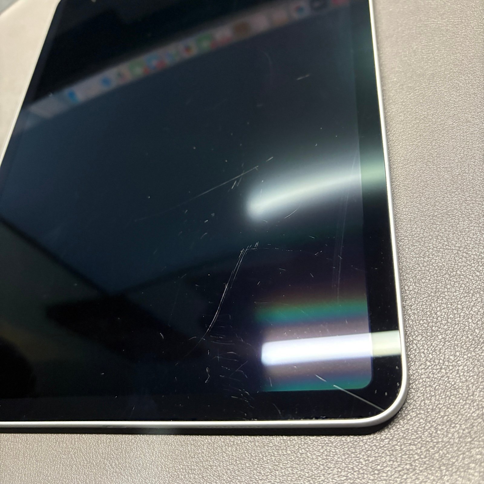 Apple iPad Pro 11 inch 3rd generation (M1) - 128GB - Wi-Fi 1Z67