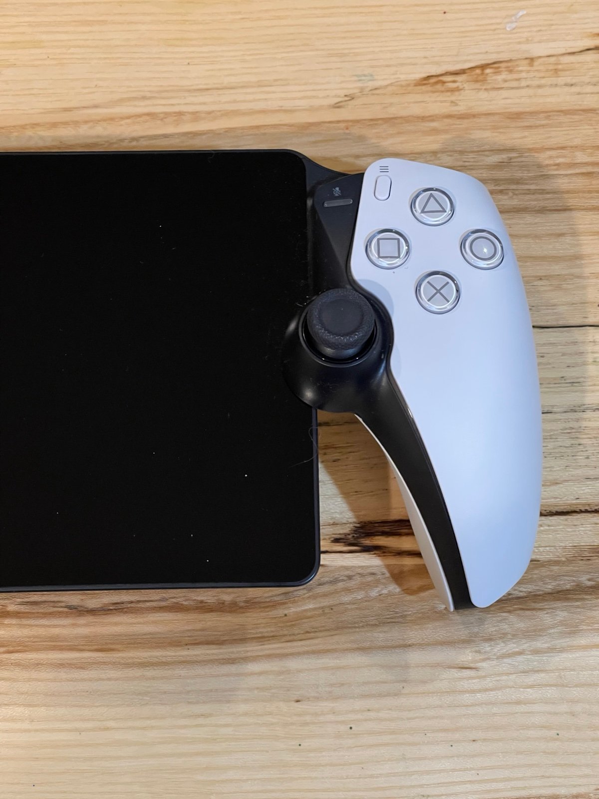 PlayStation Portal for PS5 7E85