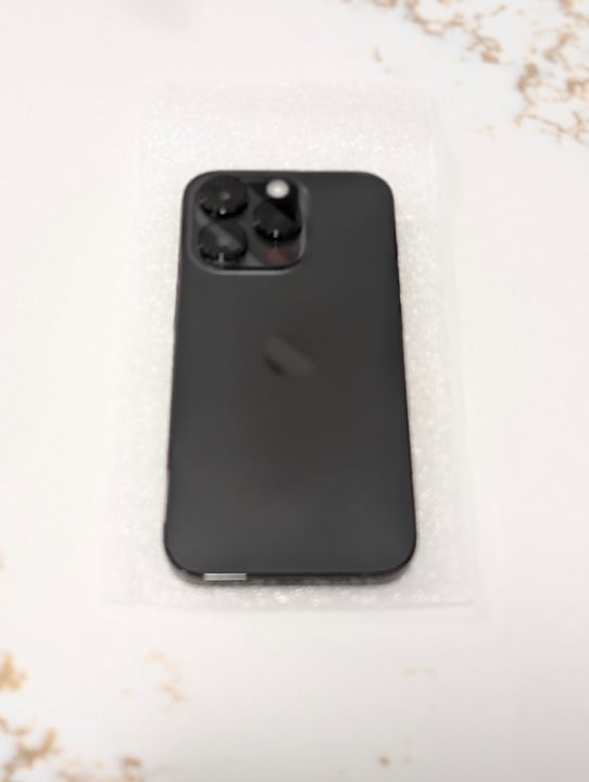 iPhone 14 Pro 1TB - Space Black (Unlocked) 1O18