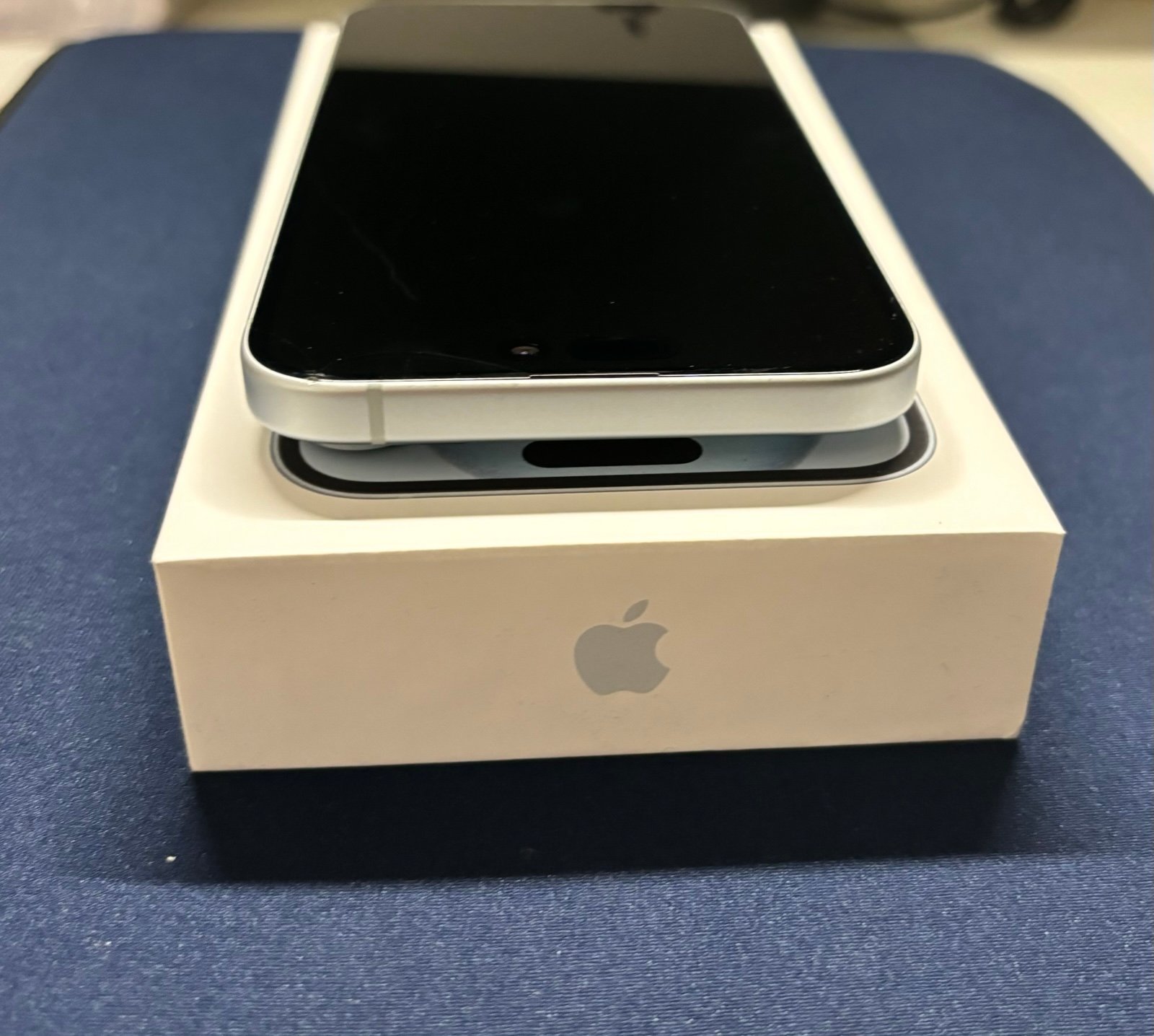iPhone 15 Plus 128GB Unlocked 5U39