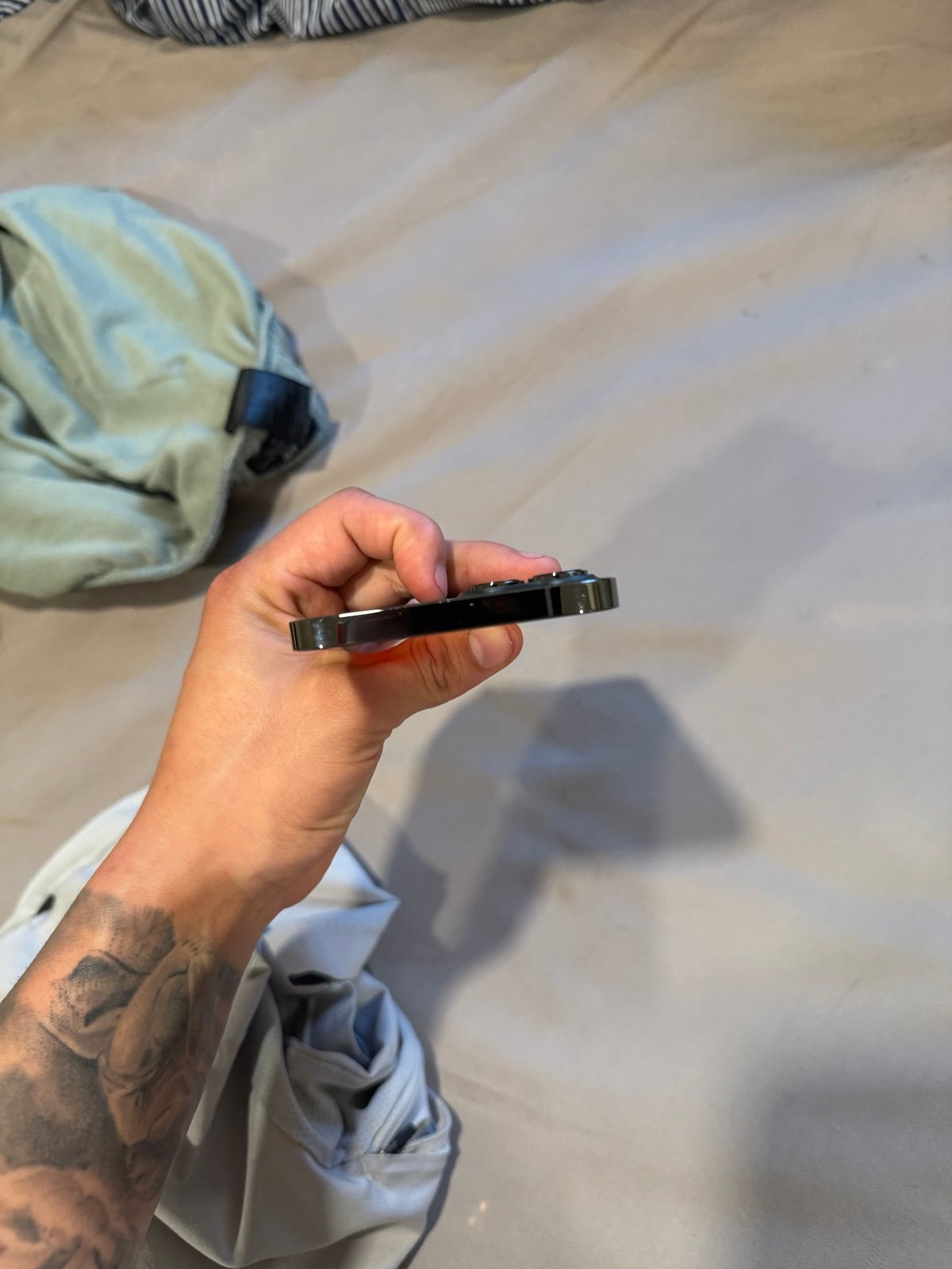 IPhone 12 Pro Max 256 GB UNLOCKED 1V76