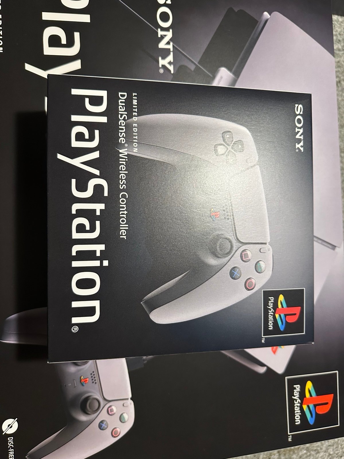 PS5 30th Anniversary Bundle 6W13