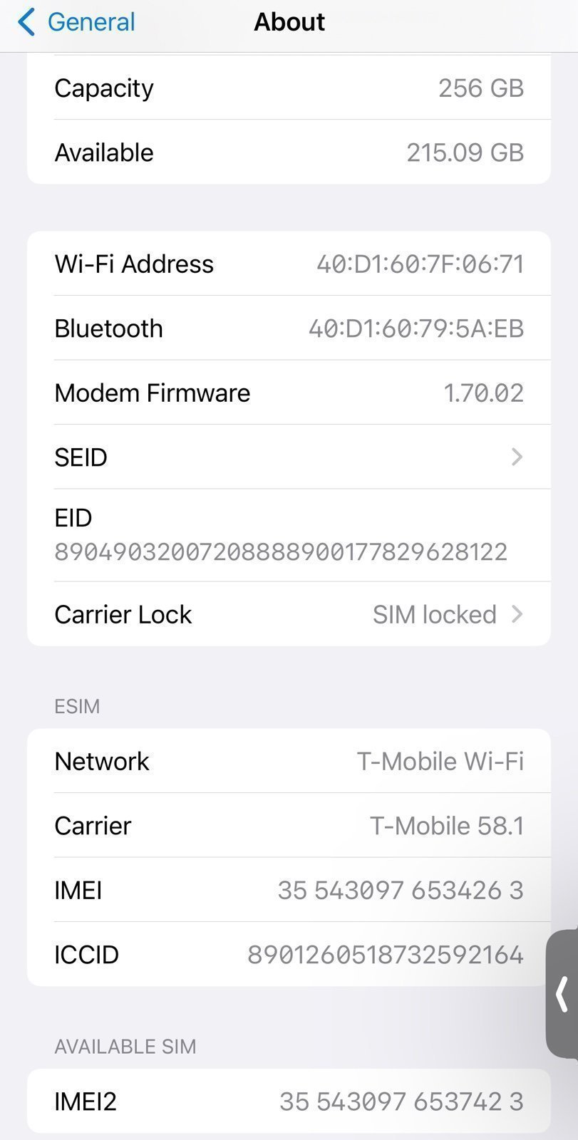 iPhone 15 Pro Max (T-Mobile) and MagSafe Case 2W78