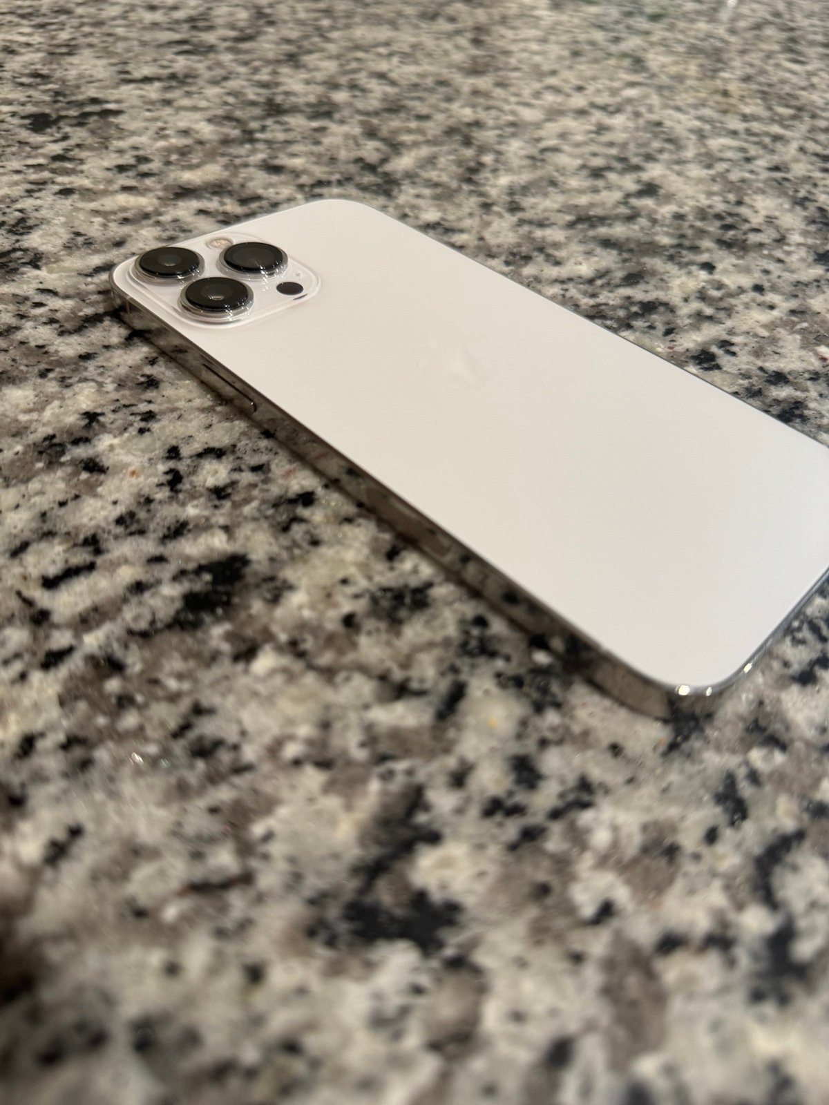 iphone13 pro max phone unlocked 1K78