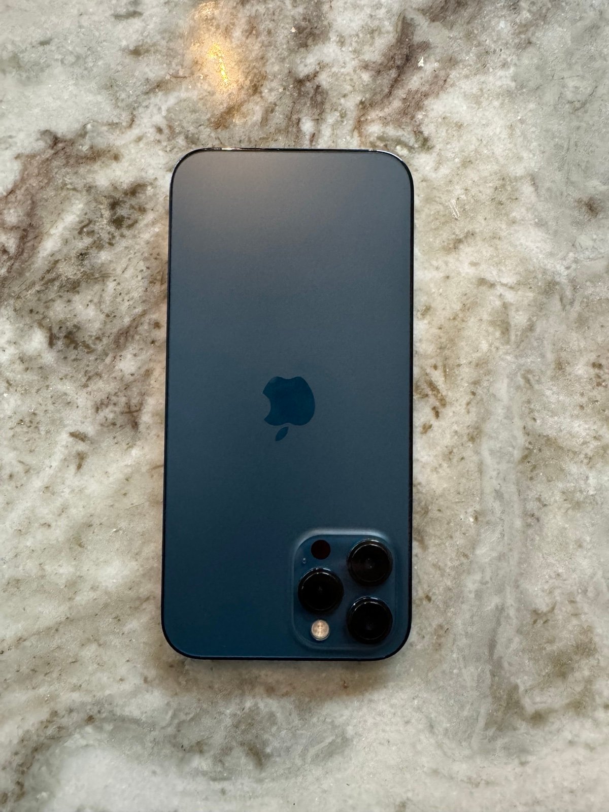 Apple iPhone 12 Pro Max 512GB in Pacific Blue 6B71