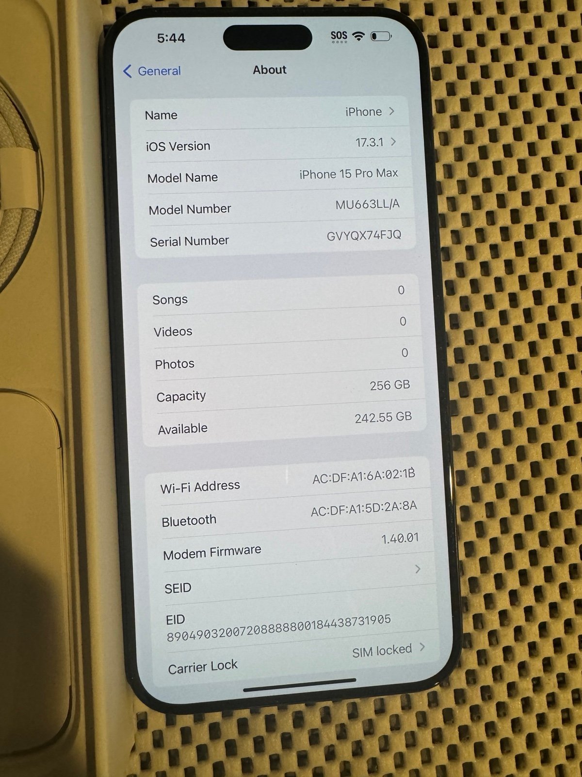 iPhone 15 Pro Max 256GB Verizon carrier only! Black New with open Box 2T59