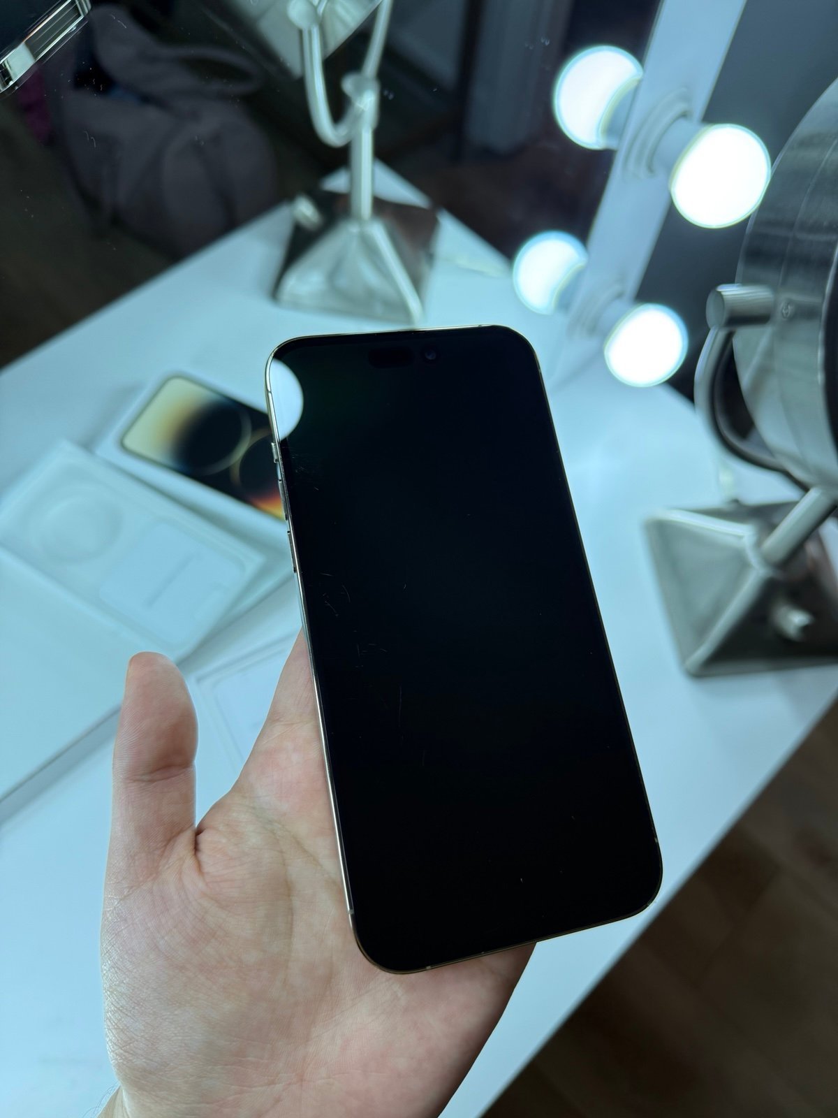 iPhone 14 Pro Max unlocked 8X83