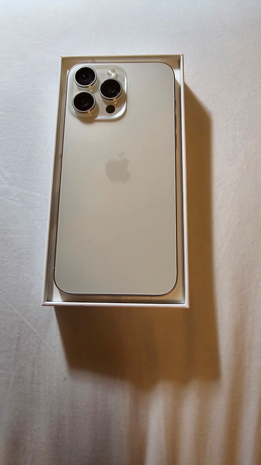 iphone 15 pro max phone unlocked 256GB 3C73