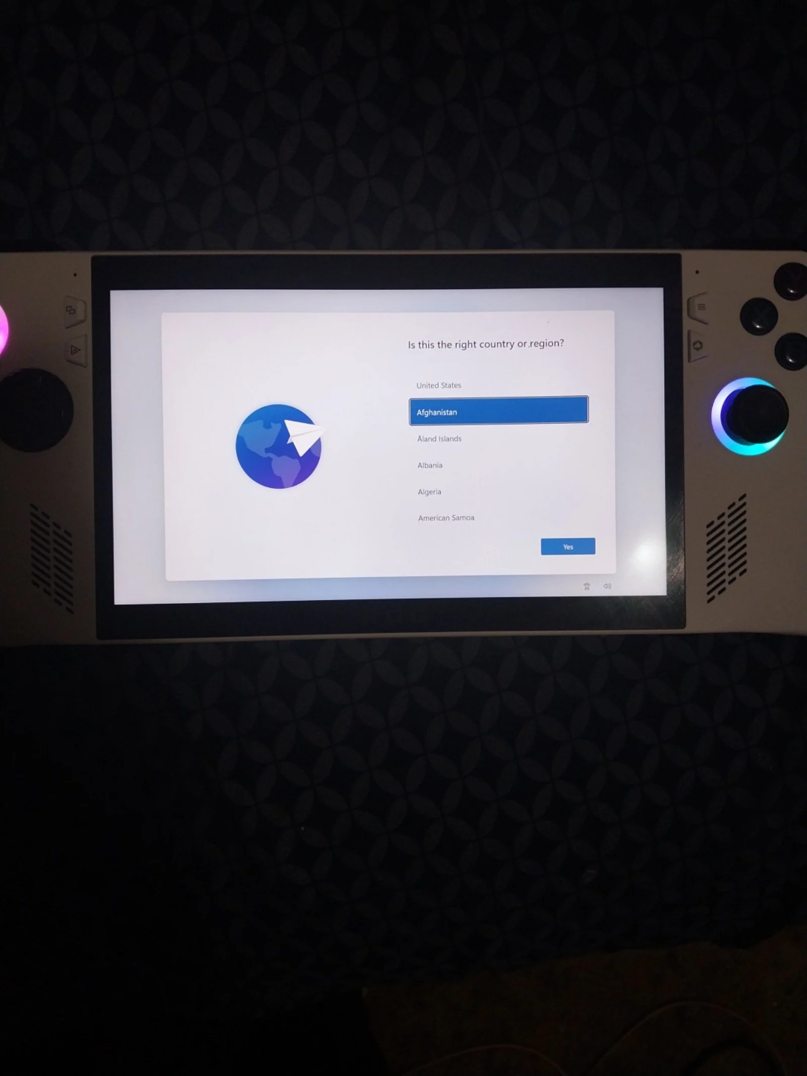 ASUS rog ally z1 extreme 2X31