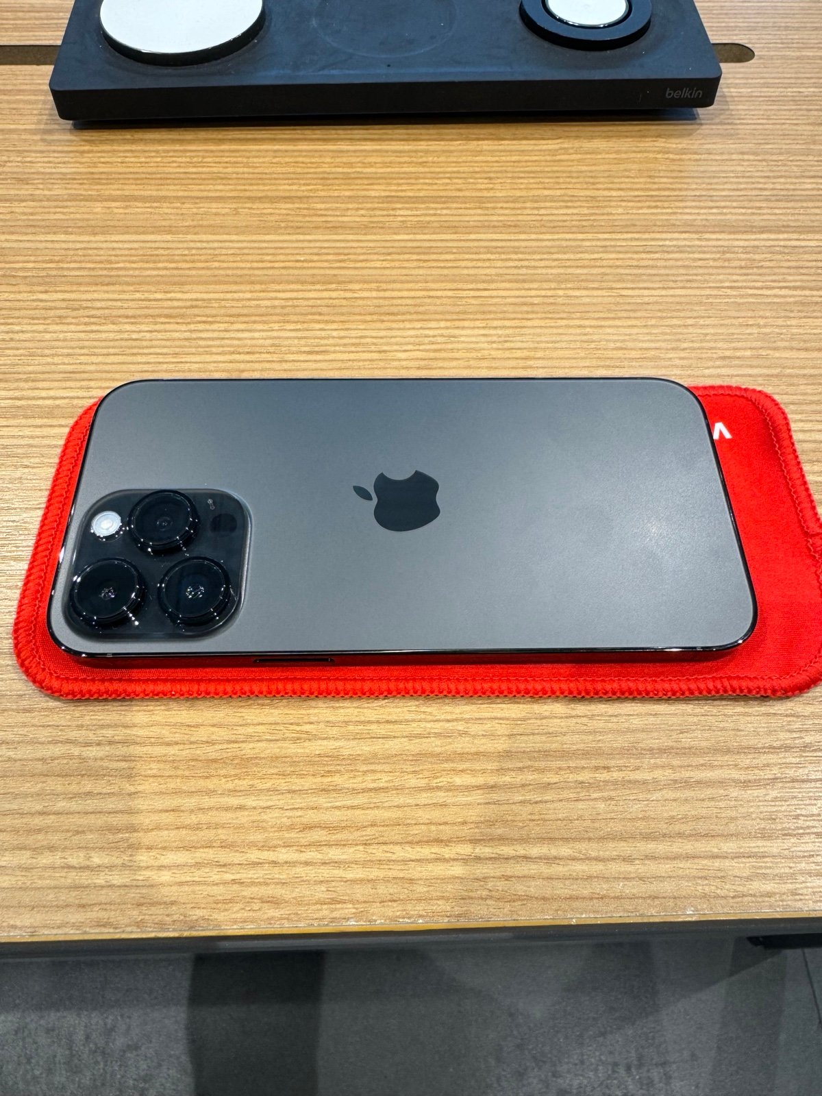iPhone 14 Pro Max 7D22