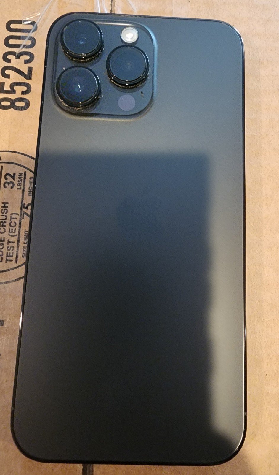 iPhone 14 Pro Max 128 GB SPACE BLACK W/ OTTER BOX W/ ACCESSORIES 6P12