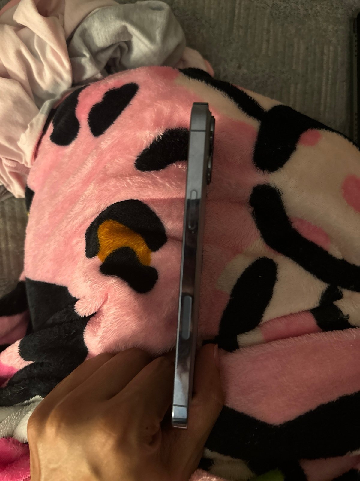 iphone 13 pro max 8W58