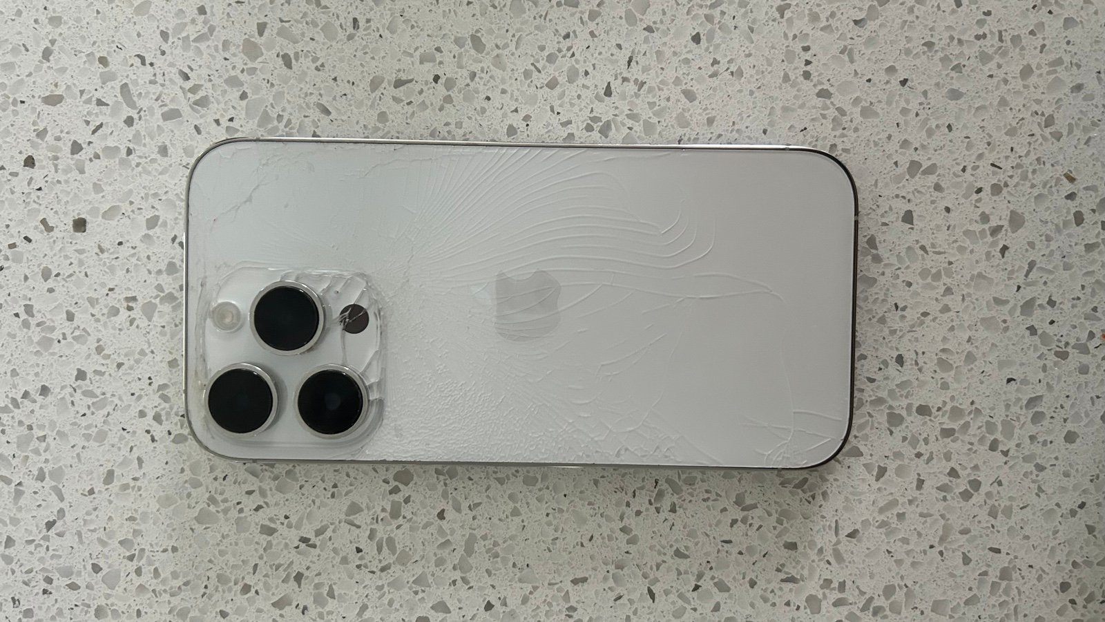 Apple iPhone 14 Pro 8O19