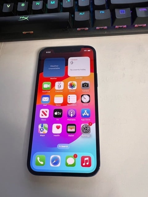 Apple iPhone 12 64GB (Unlocked) - Works Great! 7O39