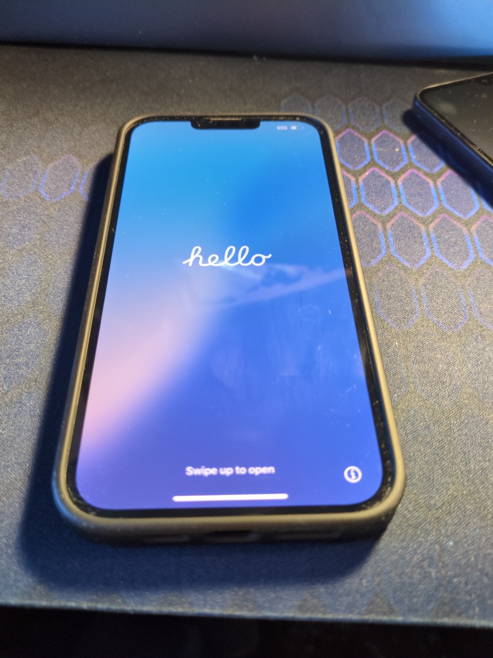 iPhone 14 Plus 128GB in Midnight 9Y29