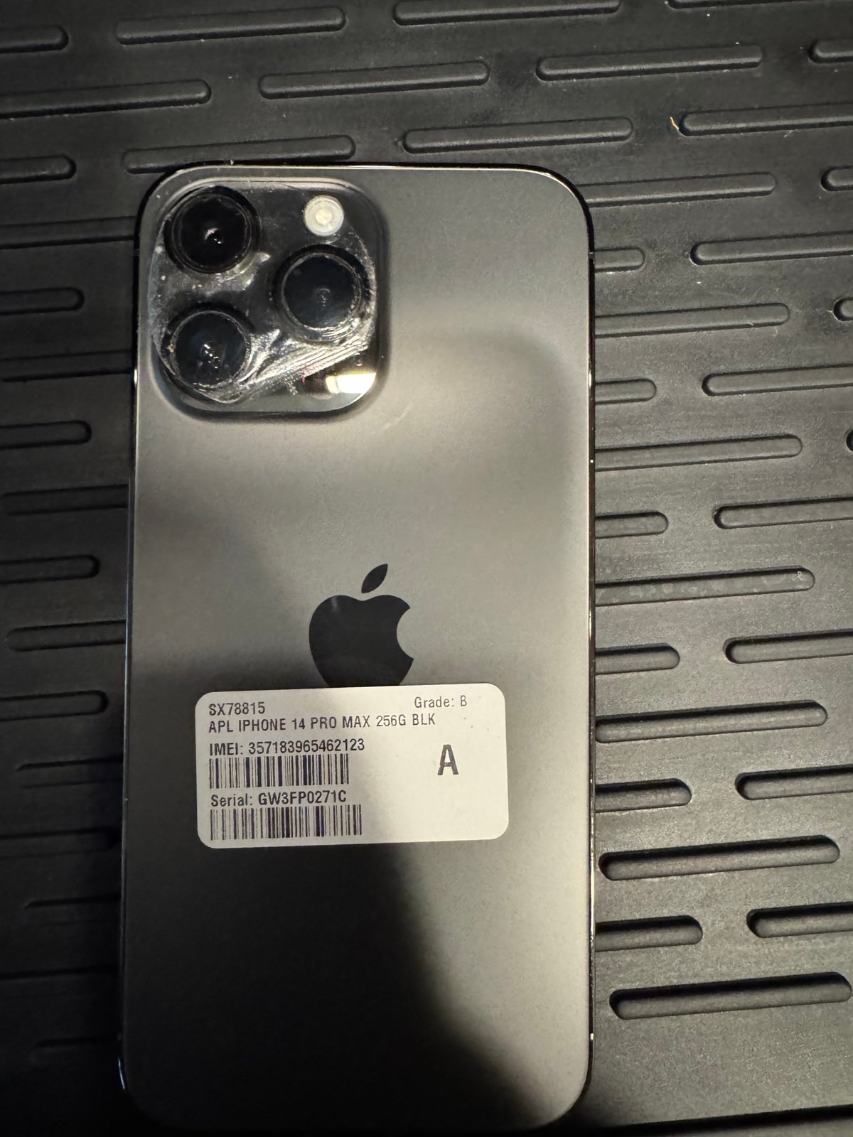 Apple iPhone 14 Pro Max 256 GB in Space Black for Unlocked 8X57