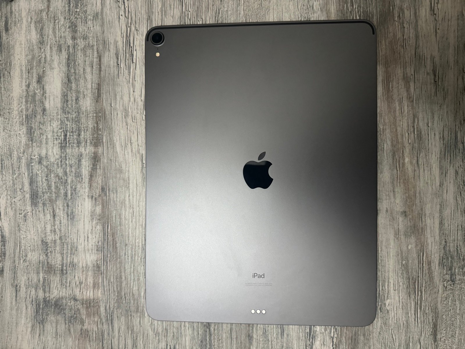 iPad Pro 3rd generation with Magic Keyboard 8T38