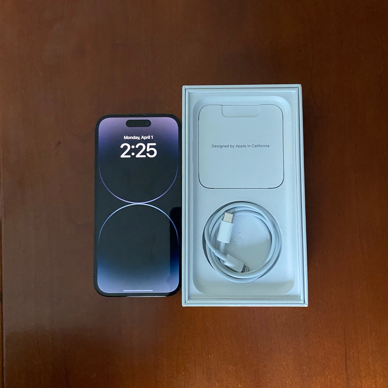 Apple iPhone 14 Pro 128 GB in Space Black Unlocked 8Z89