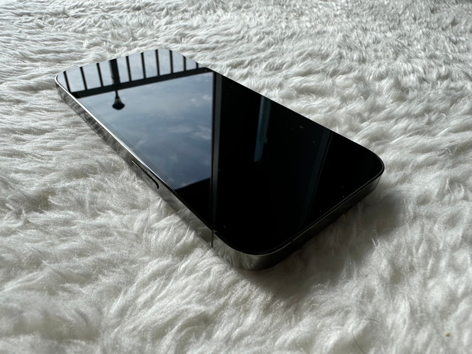 ** iPhone 13 Pro - 128GB - Unlocked - Like New - Graphite ** 9E68