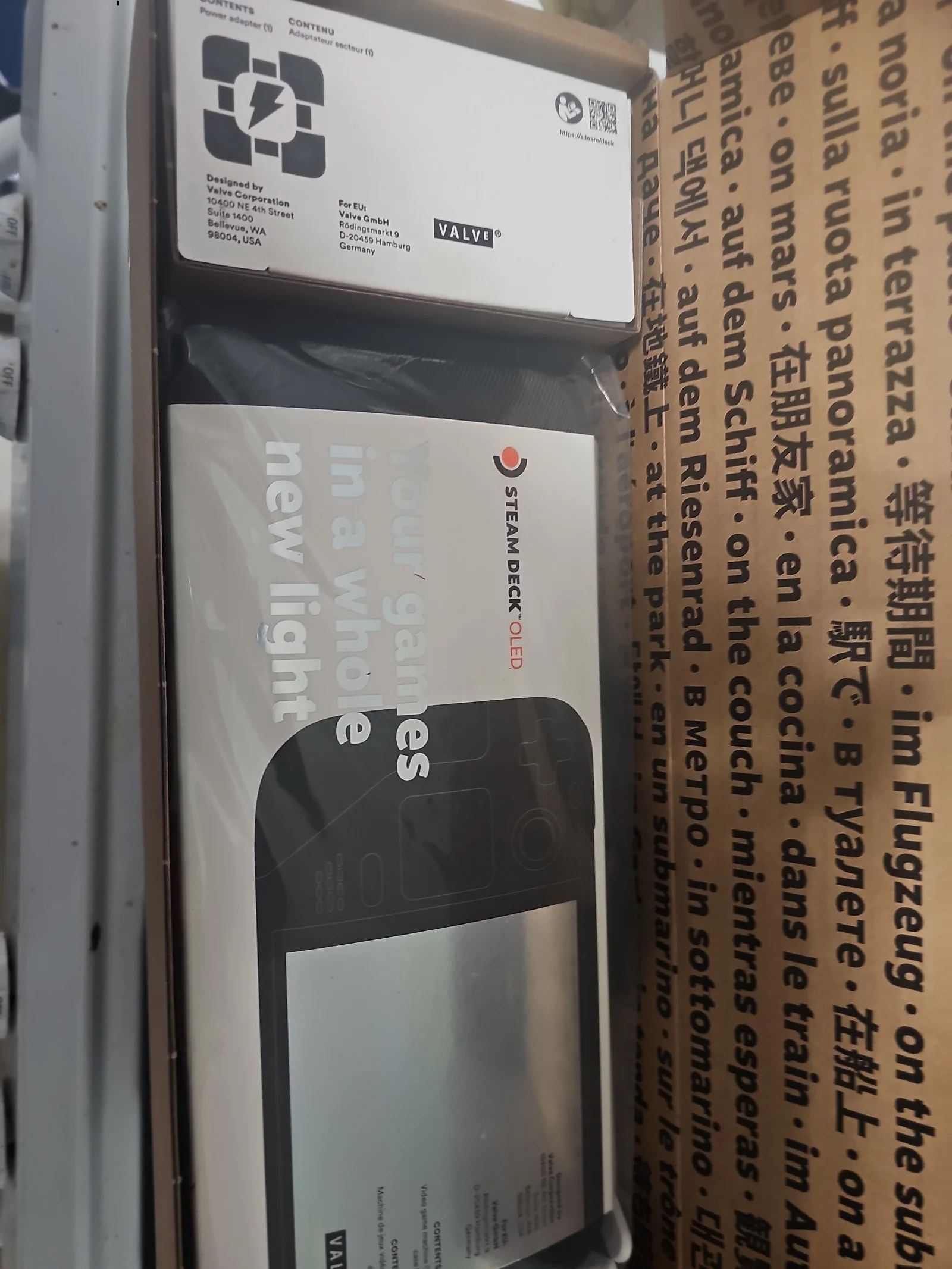 1 tb oled Steam Deck brand new. 7A66