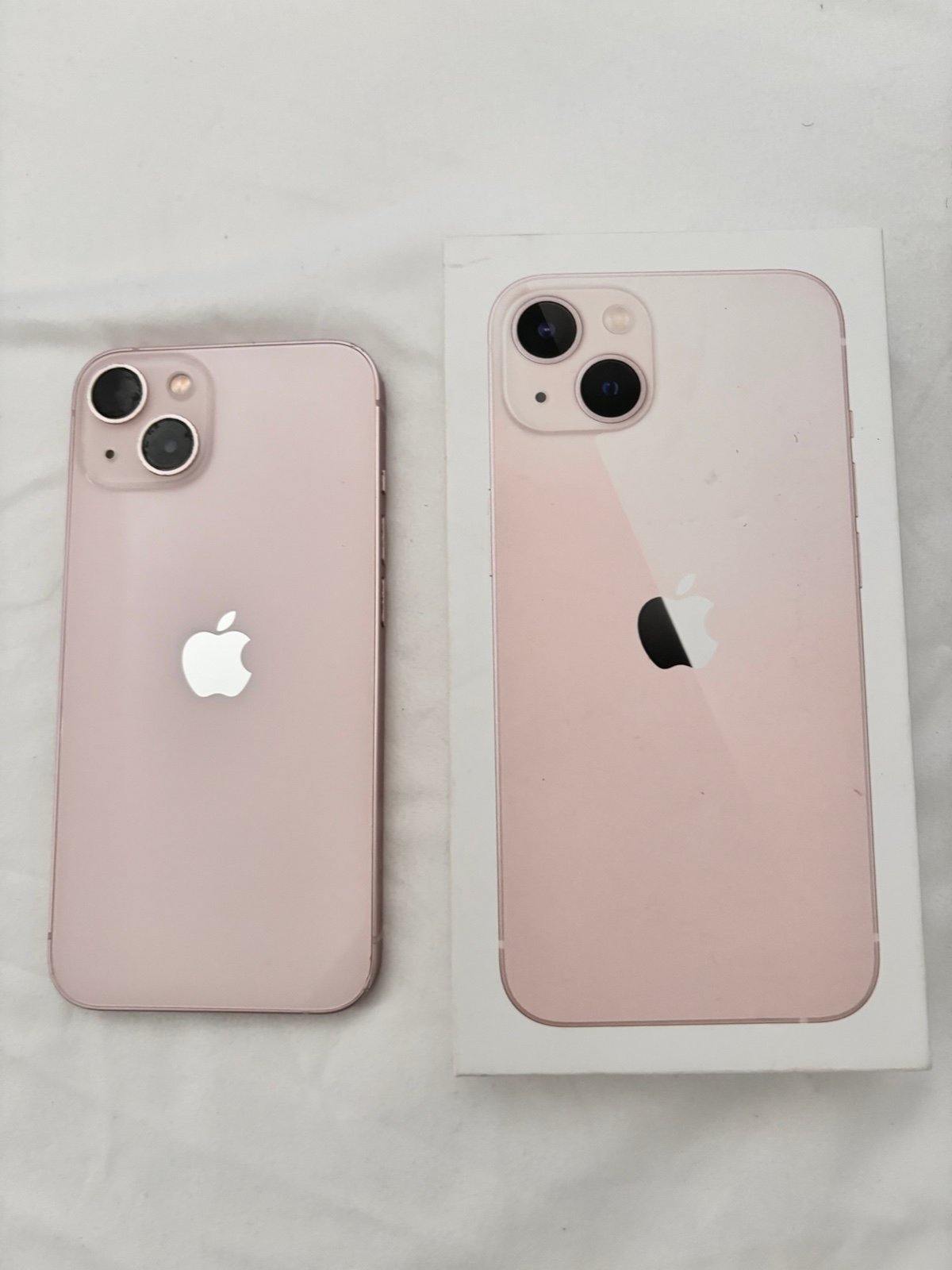 Apple iPhone 13 128 GB in Pink for Unlocked 6L15
