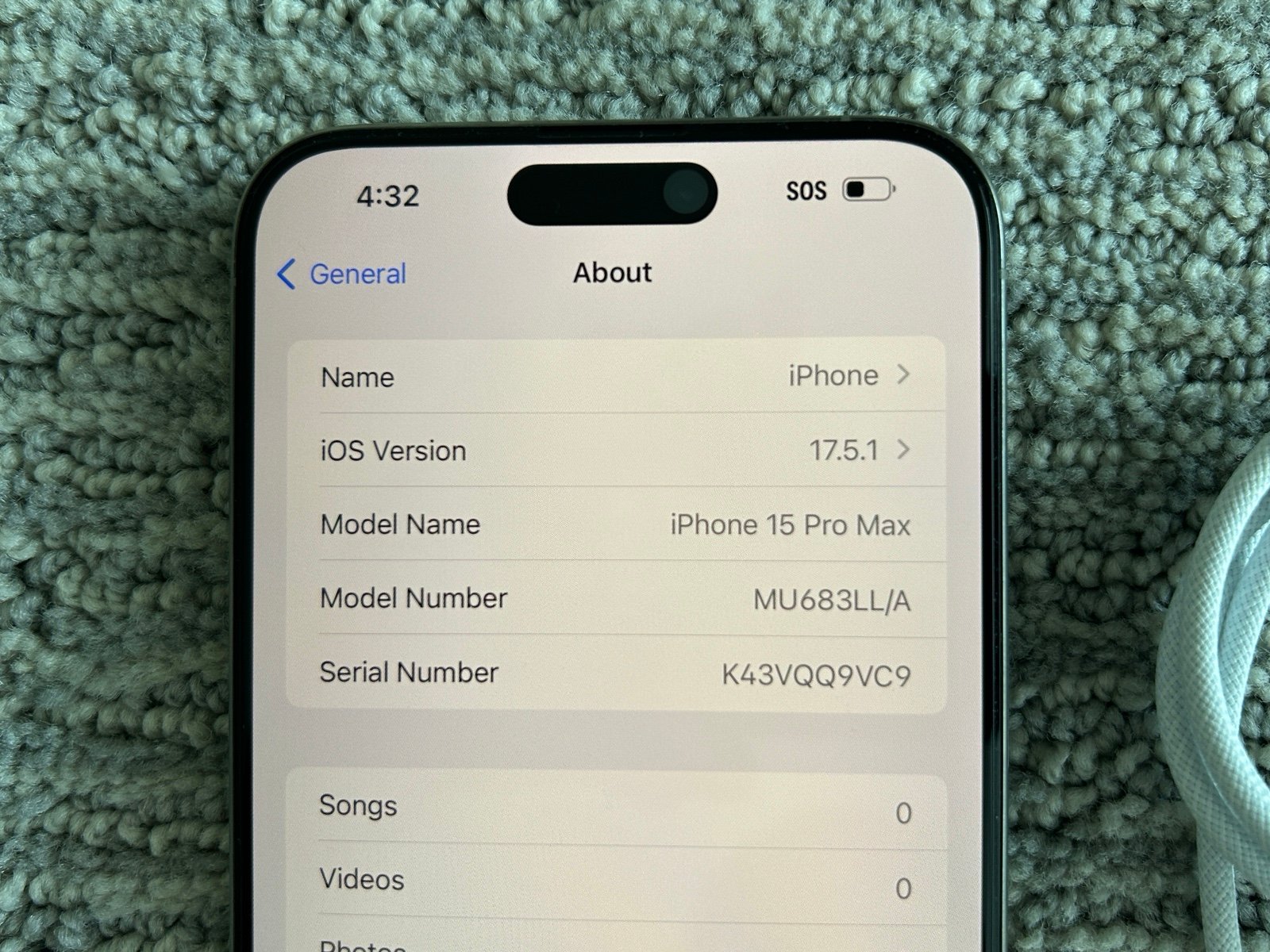 iphone 15 pro max unlocked 2V18