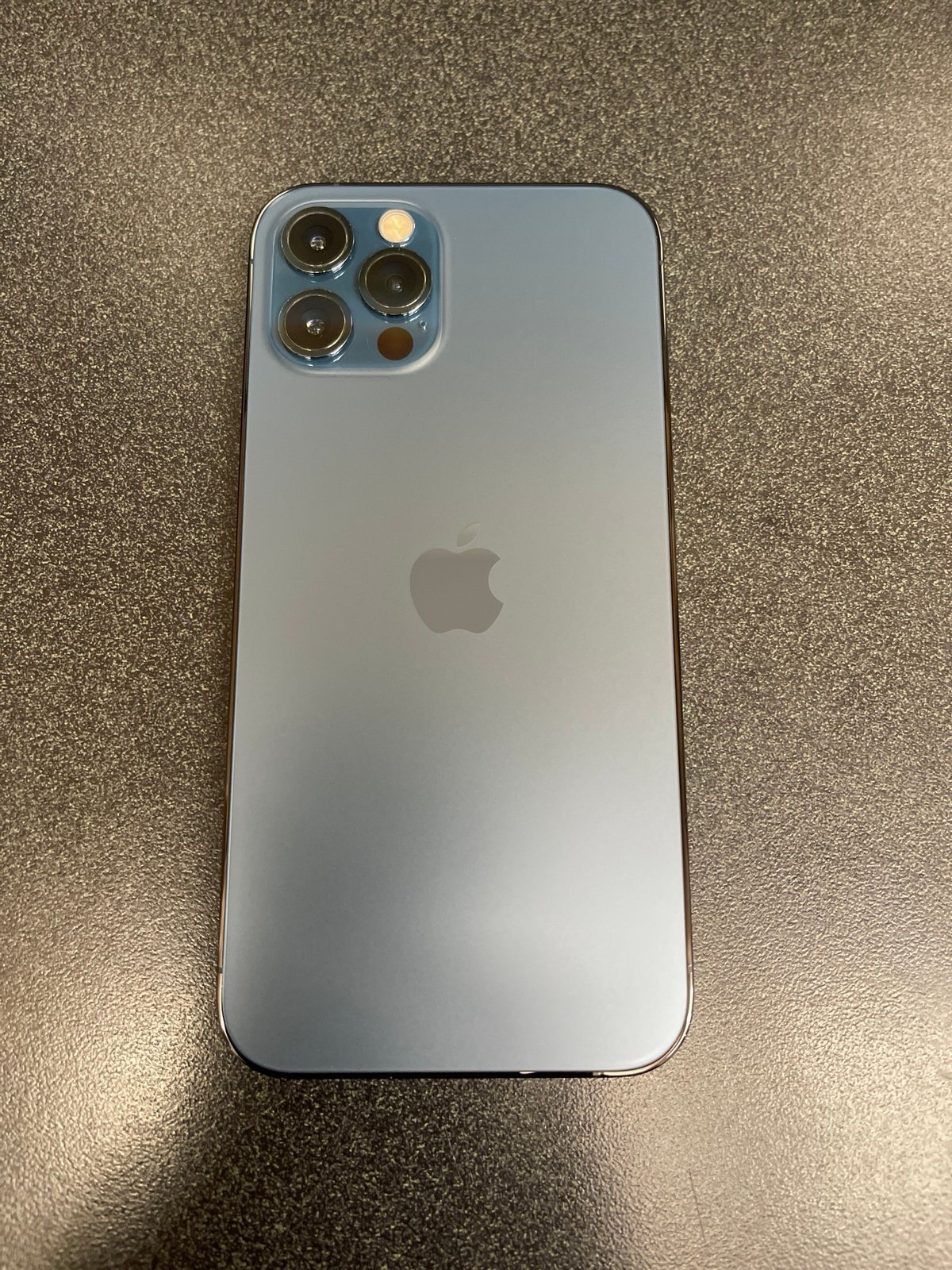 Apple iPhone 12 Pro 128 GB in Pacific Blue for Unlocked 9M37