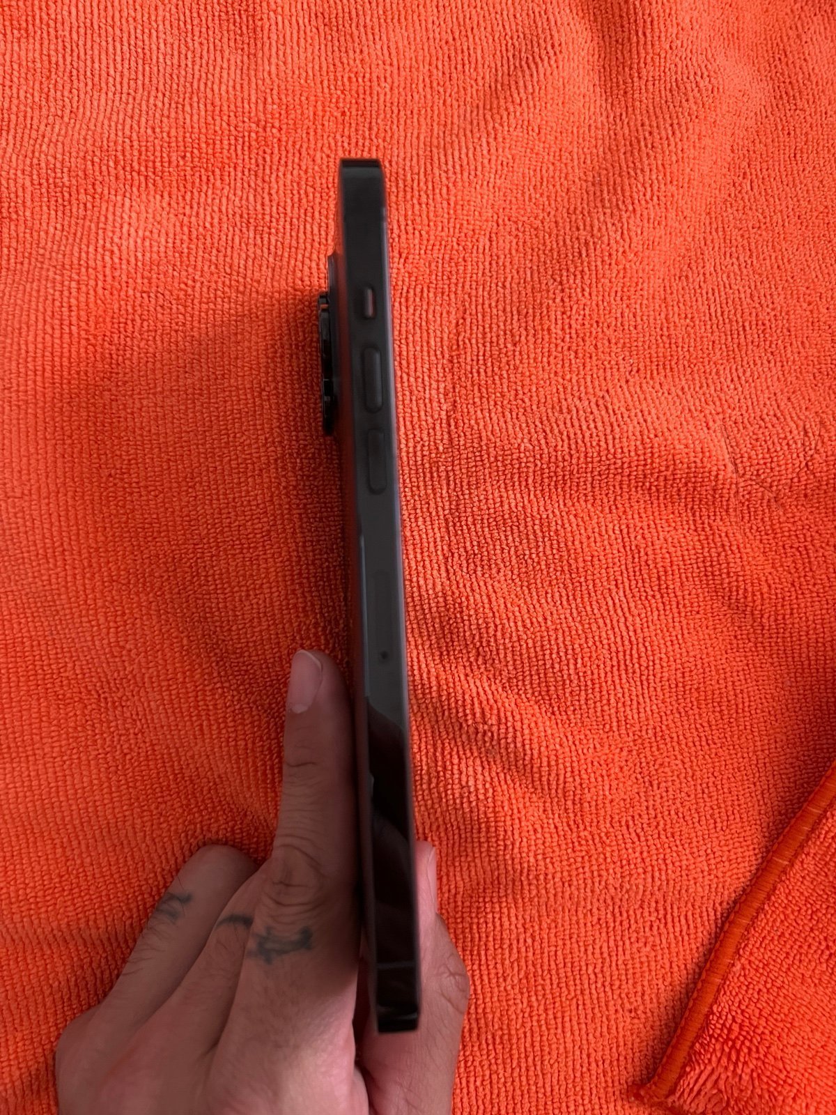 Global unlocked iPhone 14 Pro Max 128gb 6T56