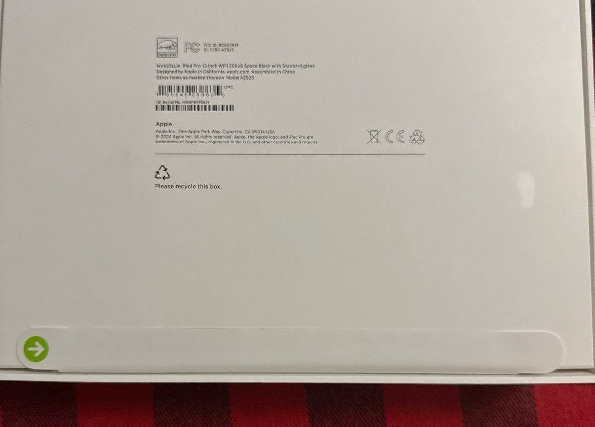 iPad Pro 13” M4 OLED 256GB Wi-Fi 7th generation 1T89