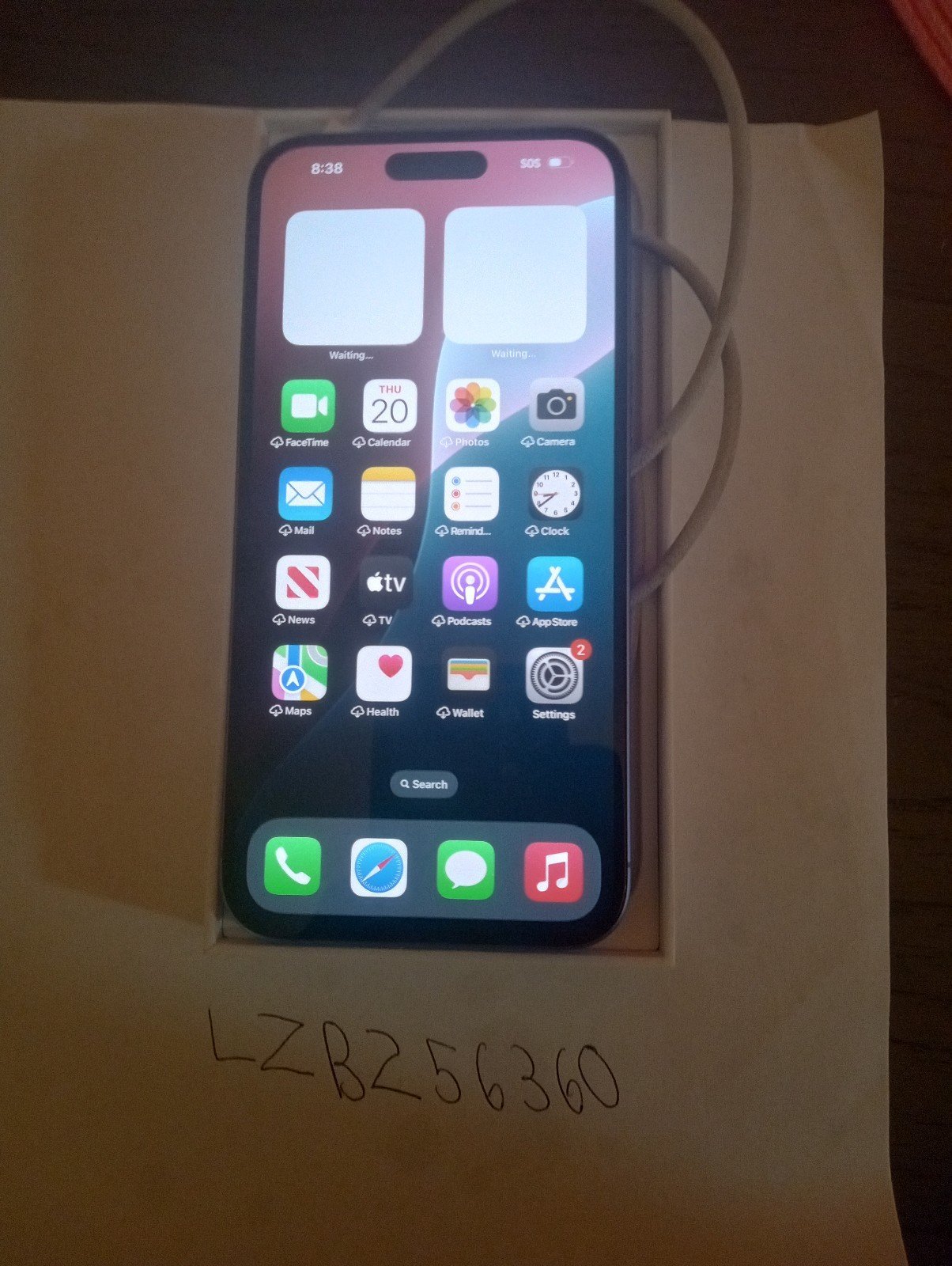 Apple iPhone 16 plus 128GB 7T51