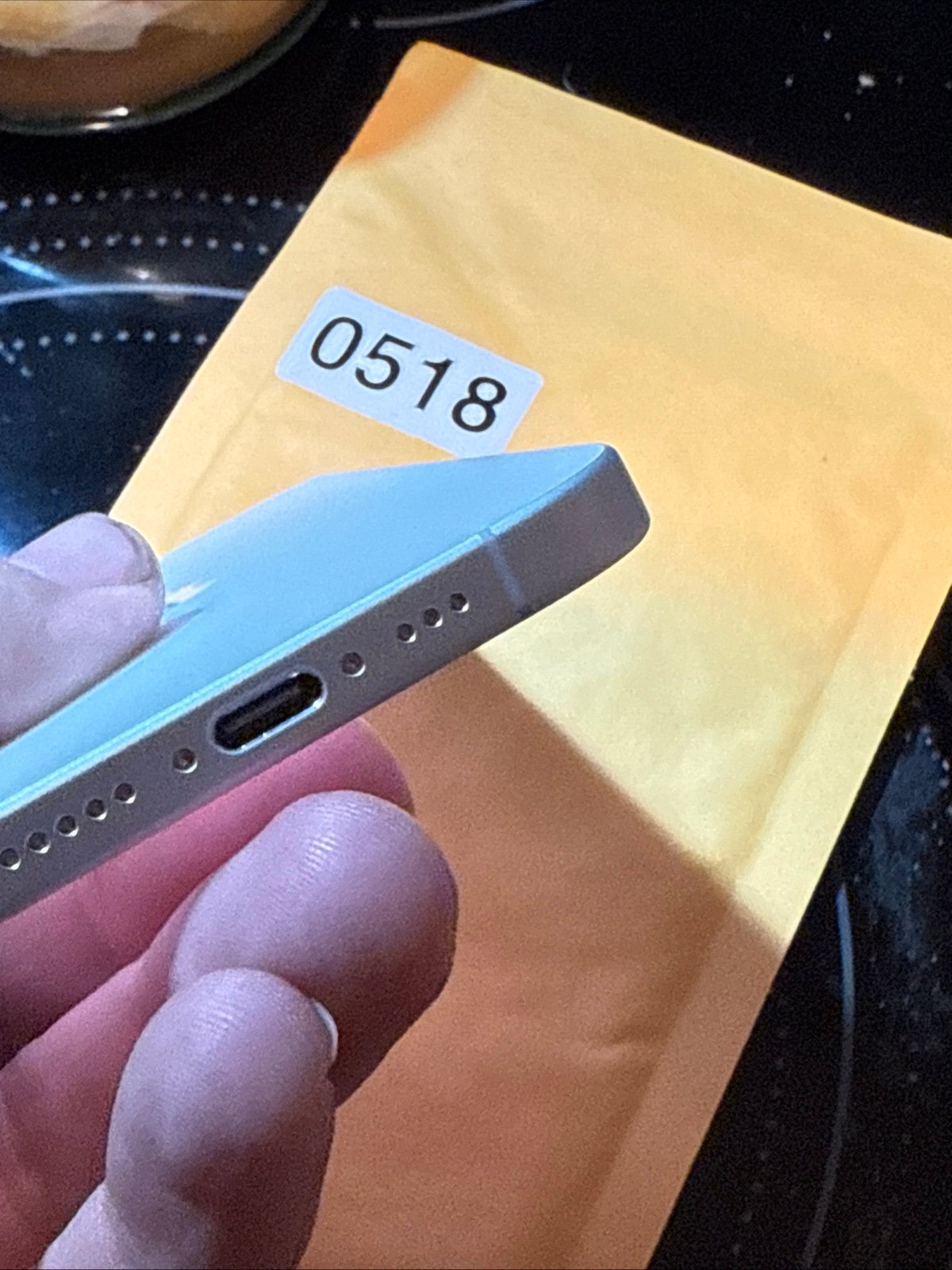 iPhone 16 6.1-inch A3081 USA eSIM (Verizon) 7K87