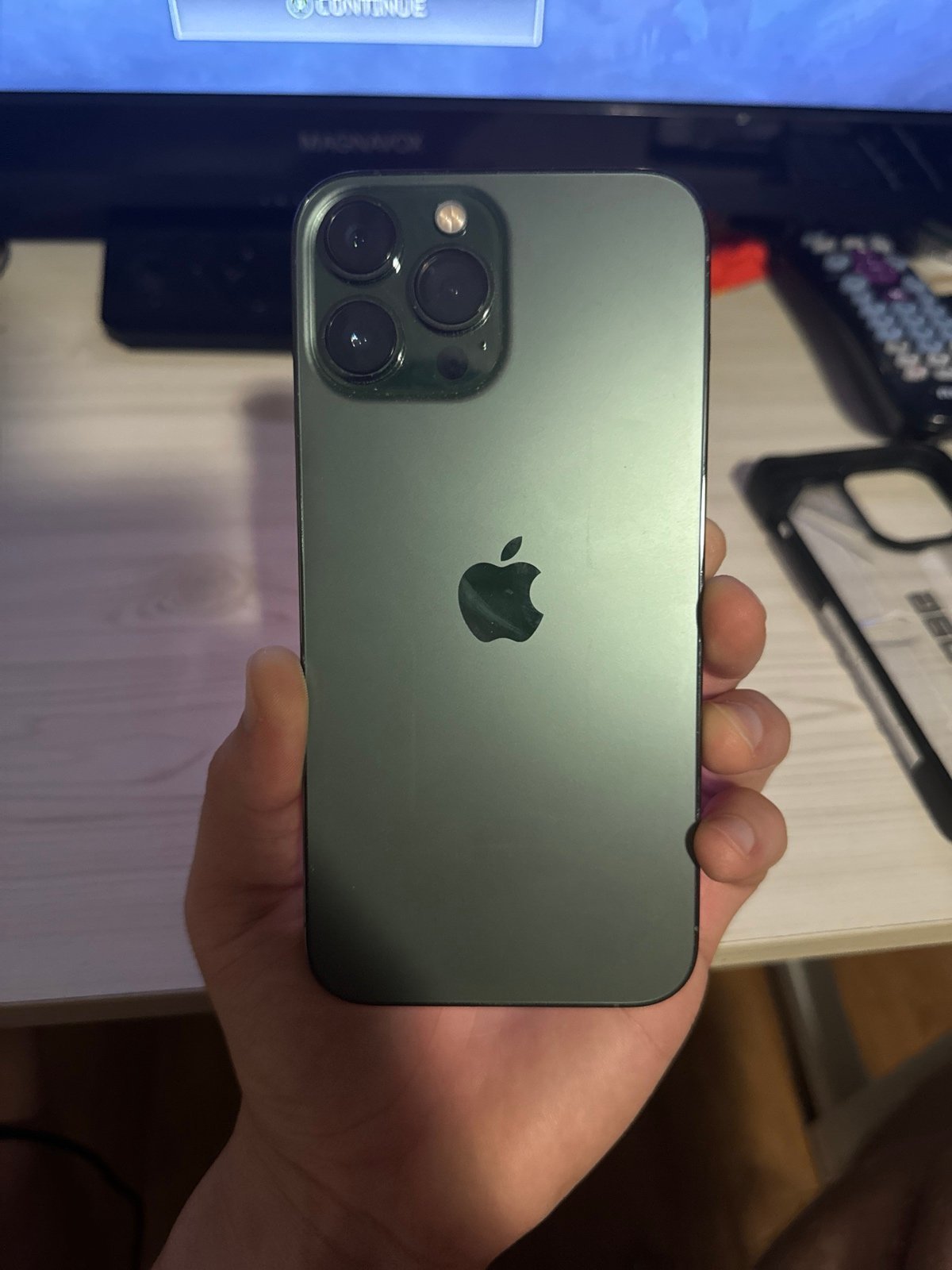 iPhone 13 Pro Max 8X25