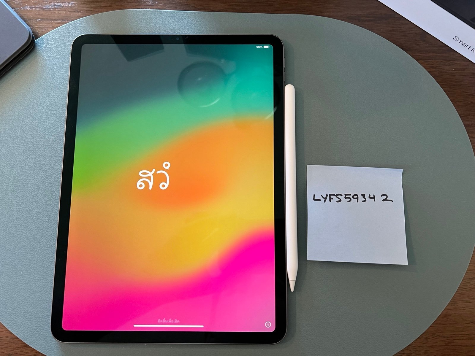 Apple iPad Pro 11” (2018) Plus Accessories 5W57