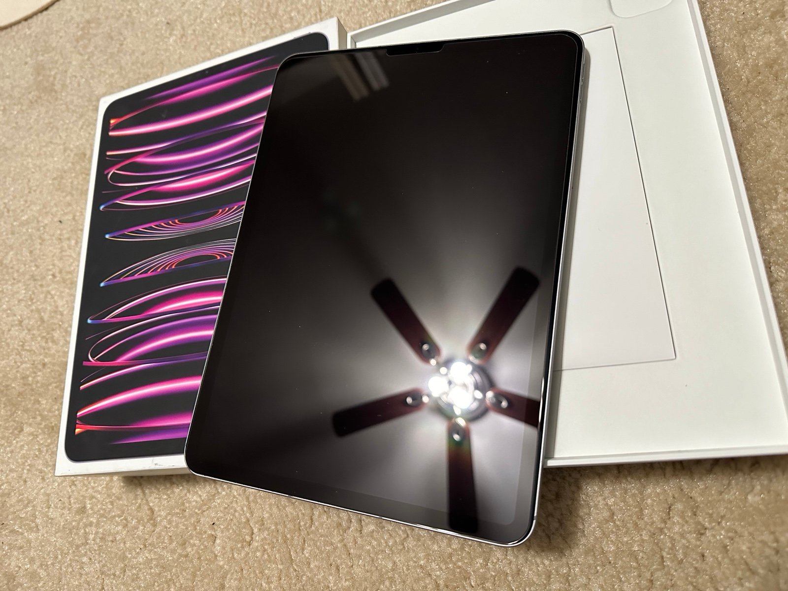 Apple iPad Pro 11” 4th Generation 1 TB in Space Gray 8Z37