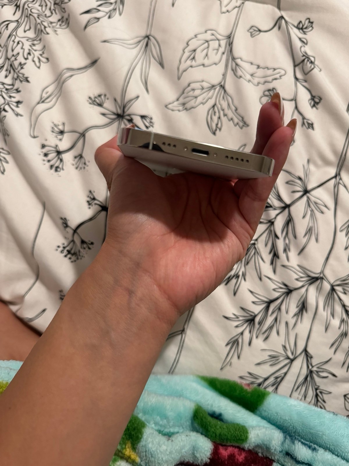 Apple iPhone 13 Pro unlocked 9R93