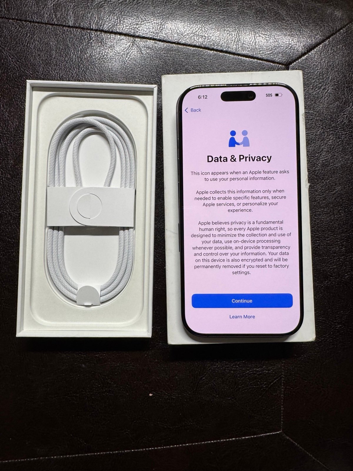 Apple iPhone 16 Pro 128GB T-Mobile Open Box Titanium Black 2U61