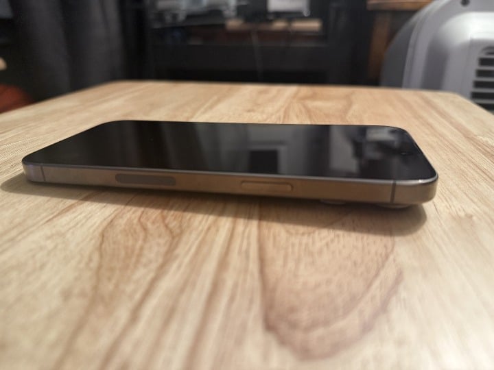 iPhone 15 Pro Max Natural Titanium 256GB Unlocked 5S77