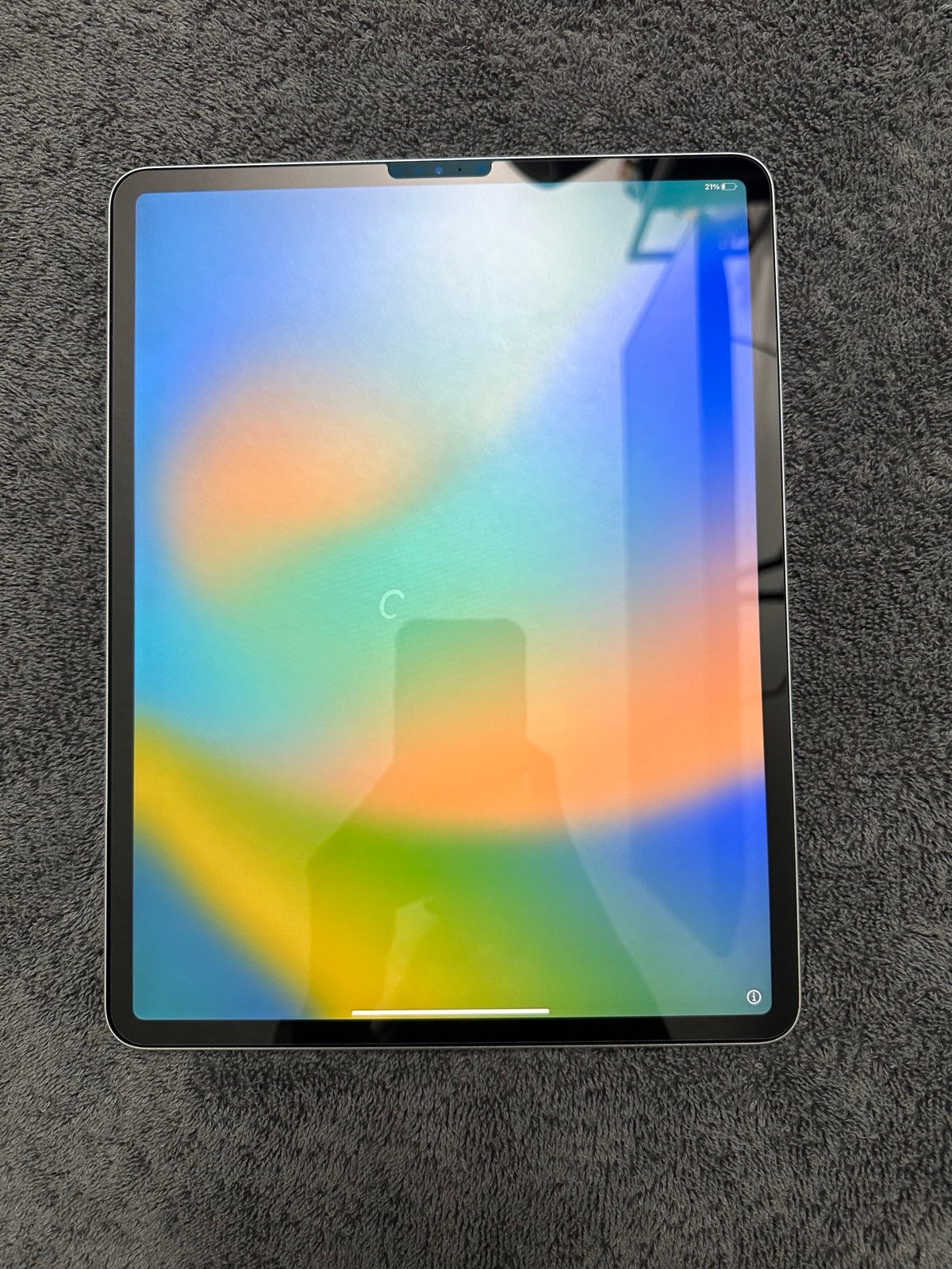 iPad Pro 3rd generation Silver 512 GB with Apple pencil 7D15