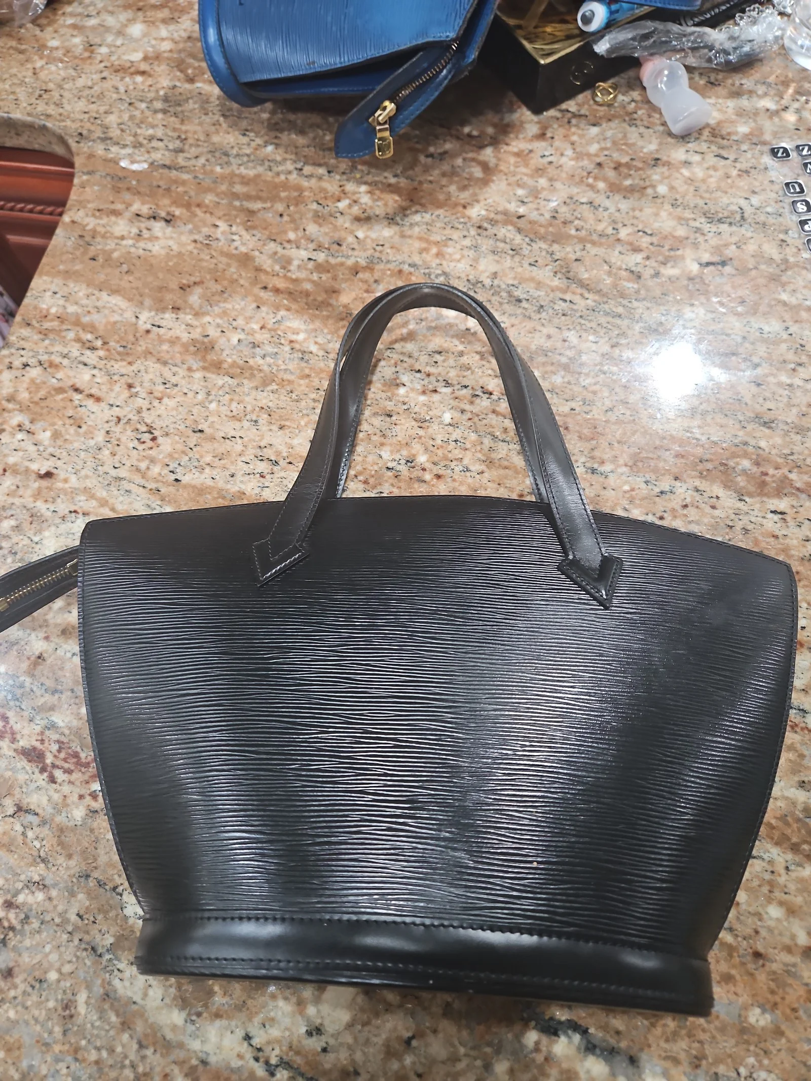 LOUISE VUITTON ST JACQUES SHORT HANDLE