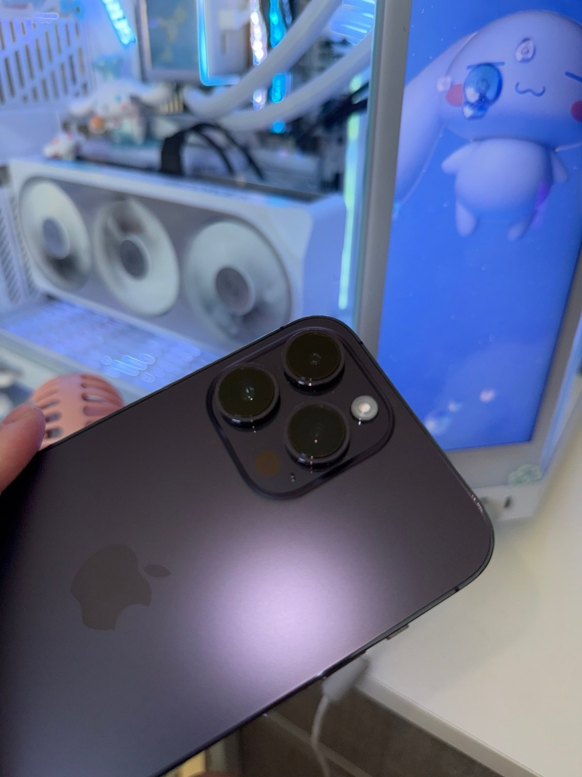 Apple iPhone 14 Pro Max 128 GB in Deep Purple Unlocked 6W58